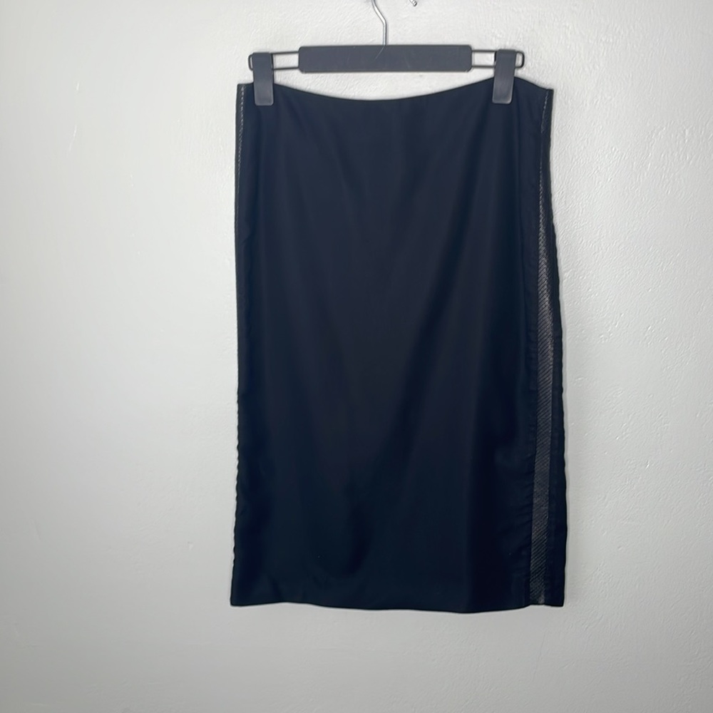 Alexander McQueen Python and silk pencil skirt - Picture 3 of 8